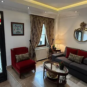 Otel Four Doors İstanbul